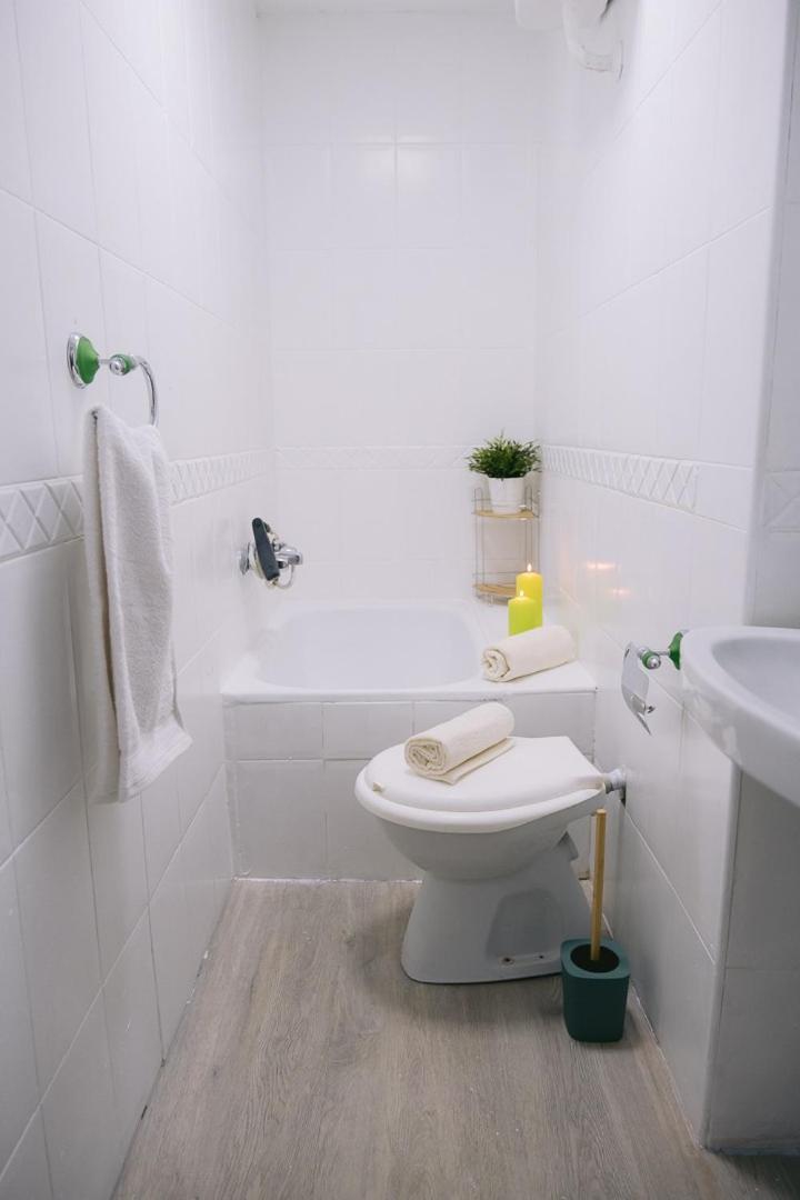 Piso Compartido Delyrent, Renfe Hotell Jaén Exteriör bild