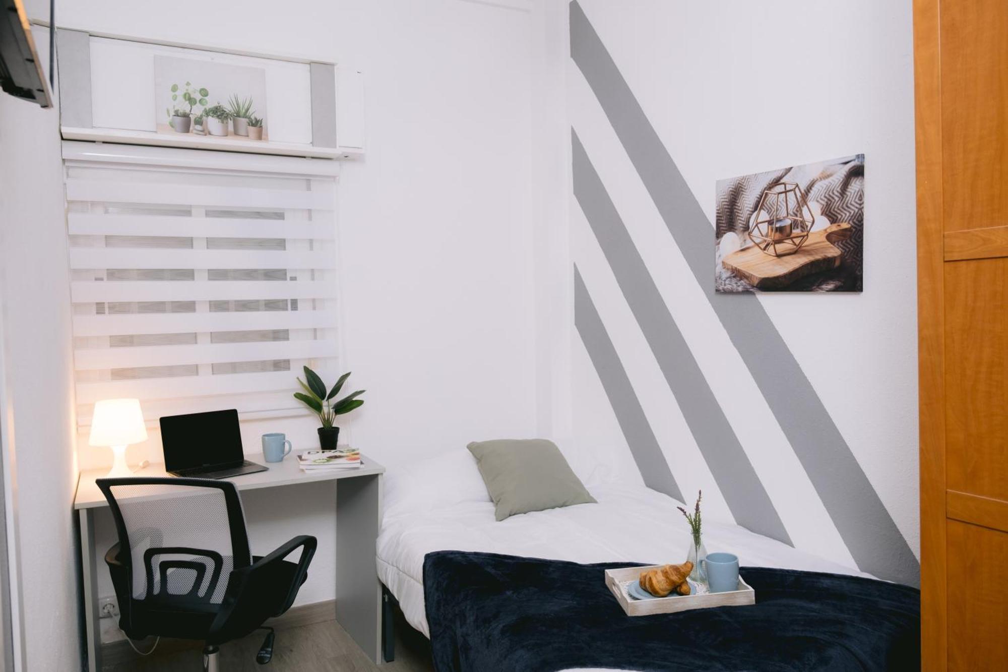 Piso Compartido Delyrent, Renfe Hotell Jaén Exteriör bild