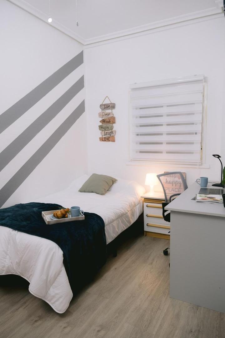 Piso Compartido Delyrent, Renfe Hotell Jaén Exteriör bild