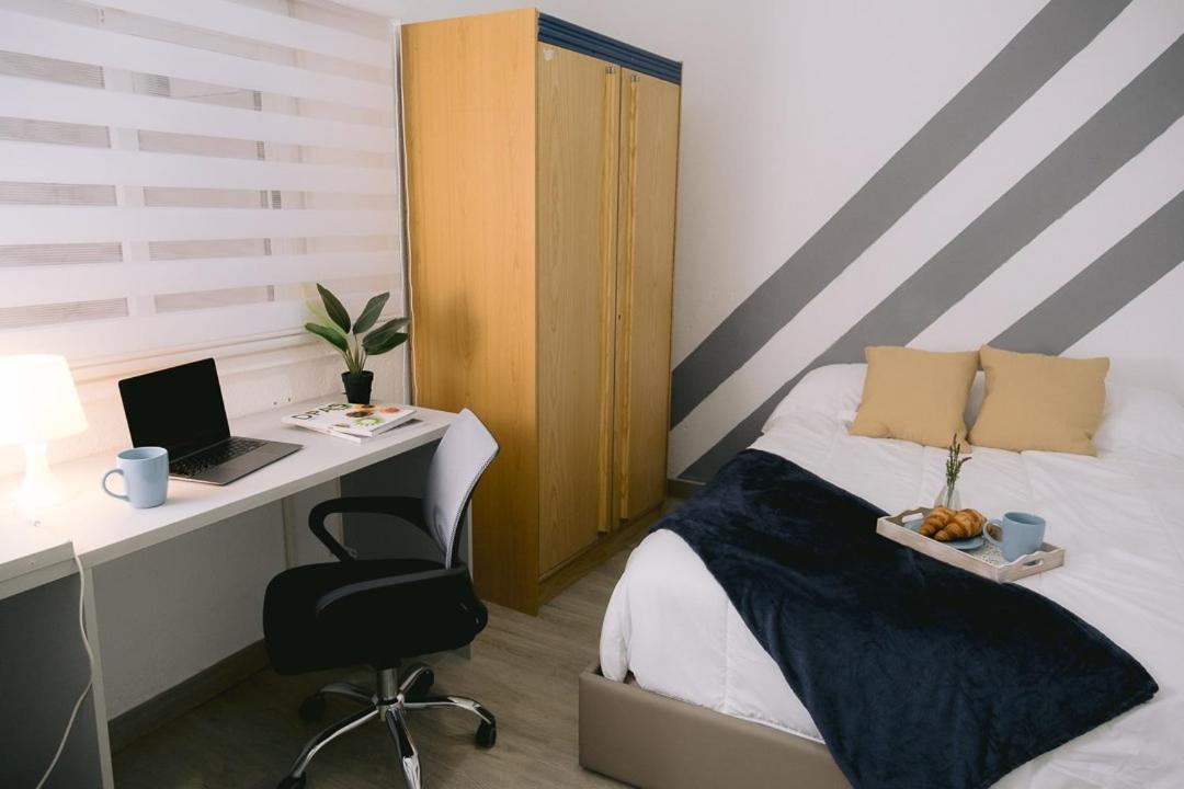 Piso Compartido Delyrent, Renfe Hotell Jaén Exteriör bild